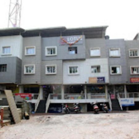 Lotus Lodge Kalmath Kankavali ภายนอก รูปภาพ