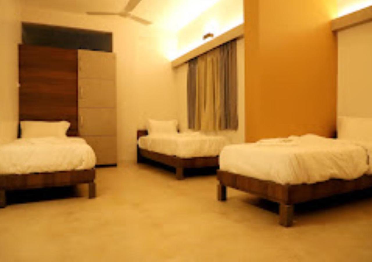 Lotus Lodge Kalmath Kankavali ภายนอก รูปภาพ